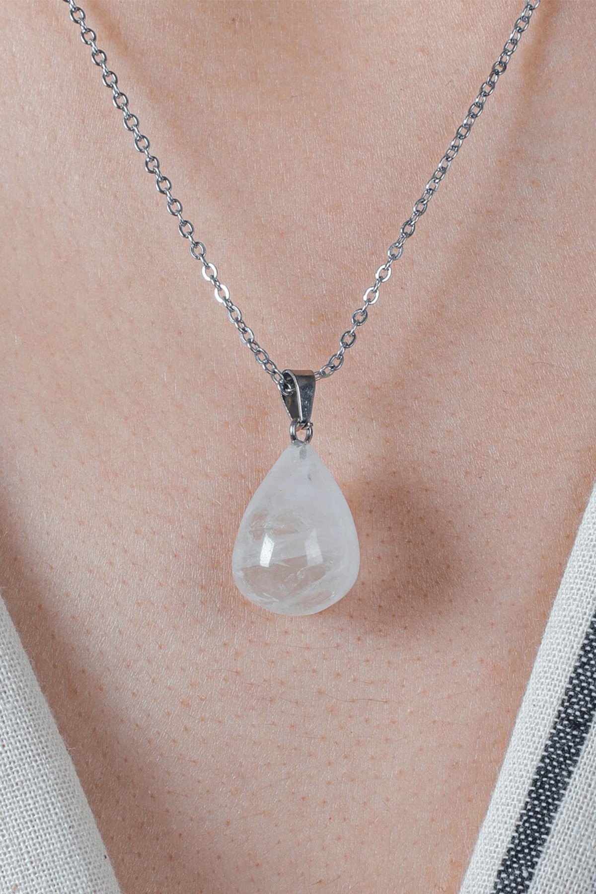 Sertifikalı Doğal Kristal Kuvars Taşı Kolye (gümüş Aparatlı)