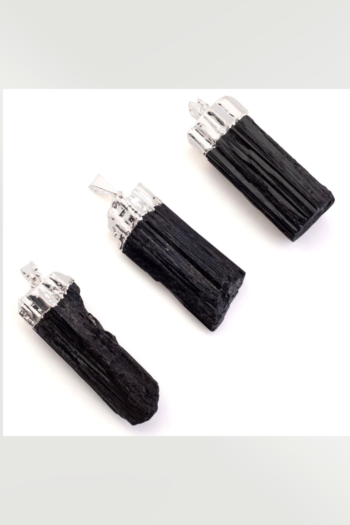 Sertifikalı Ham Işlenmemiş Doğal Turmalin Taşı Kolye