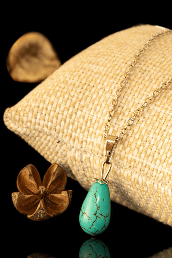 Sertitfikalı Xl Damla Kesim Hakiki Firuze Taşı Kolye - 1.kalite