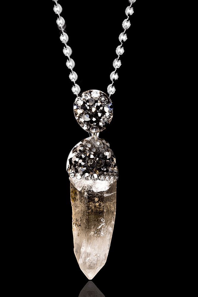 Sertifikalı Ham Işlenmemiş Zirkon Taşlı Dumanlı Kuvars Taşı Kolye