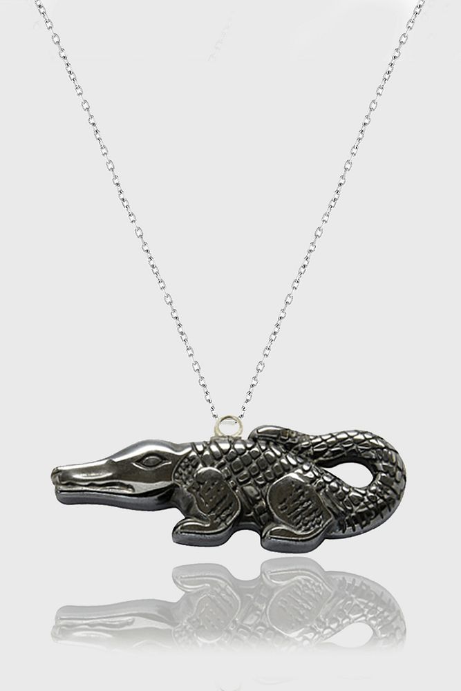 Sertifikalı AAA+ Lacoste Timsah Model Doğal Taş Hematit Taşı Kolye