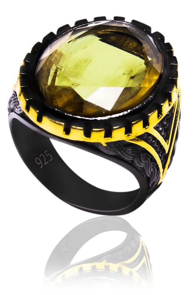 Ortam Işığına Göre 7 Renk Değiştiren Zultanit Taşlı Gümüş Yüzük