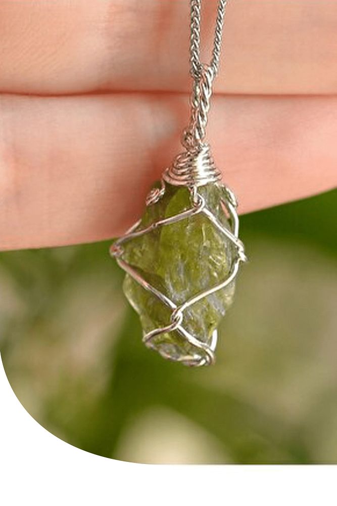 Sertifikalı Tel Sargılı Ham İşlenmemiş Zebercet - Peridot Taşı Kolye
