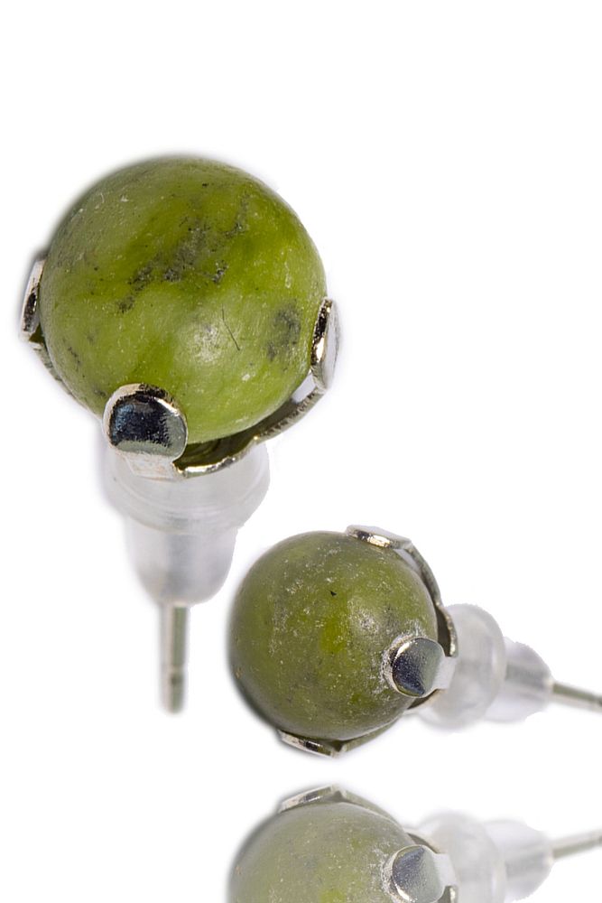 Sertifikalı Doğal Yeşim - Jade Taşı Nokta Doğal Taş Küpe