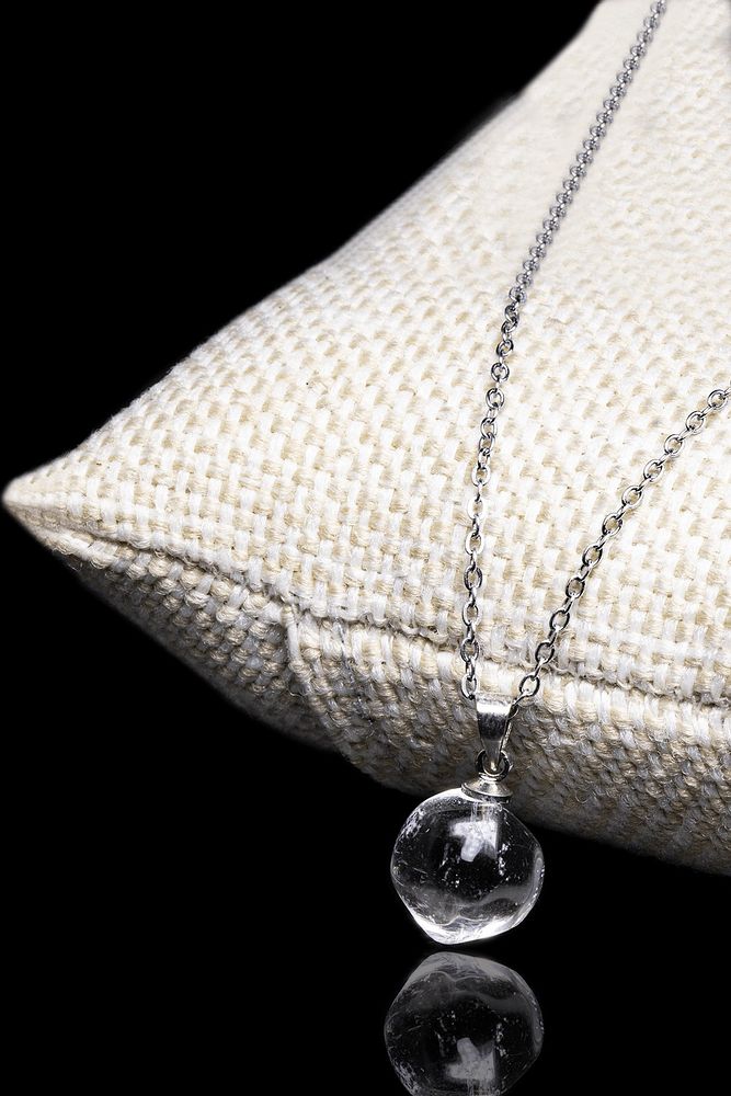 Sertifikalı Fasetli Doğal Kristal Kuvars Taşı Kolye