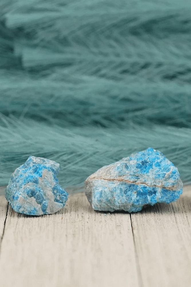 Sertifikalı Ham Doğal Apatit Taşı Kütle (4-5 Cm)