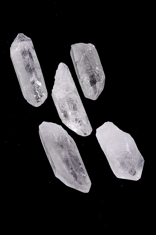 Sertifikalı Ham İşlenmemiş Dis Kristal Kuvars Taşı Kütle El Taşı Saf Enerji Akışı Zihin Arınması