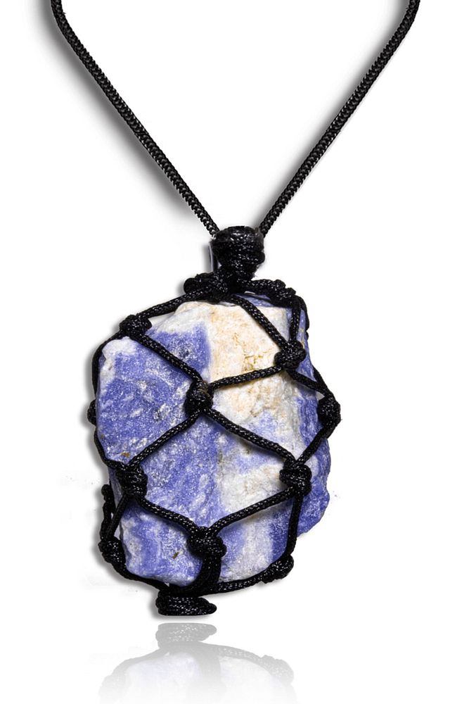 Sertifikalı Ayarlanabilir Ham Işlenmemiş Doğal Kyanit Taşı Kolye