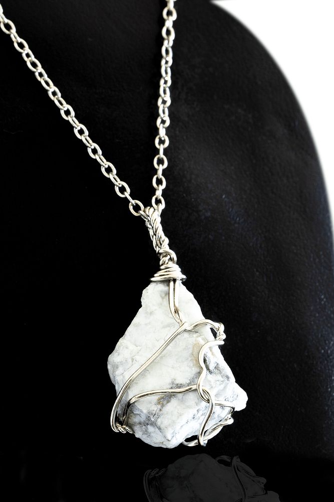 Sertifikalı Ham Işlenmemiş Tel Sargılılı Havlit Taşı Kolye