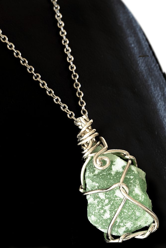 Sertifikalı Ham Işlenmemiş Tel Sargılı Aventurin Taşı Kolye