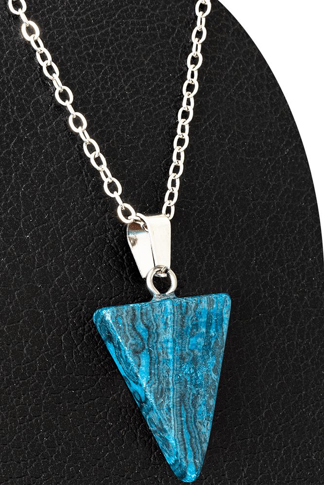 Sertifikalı Piramit Model Apatit Taşı Kolye