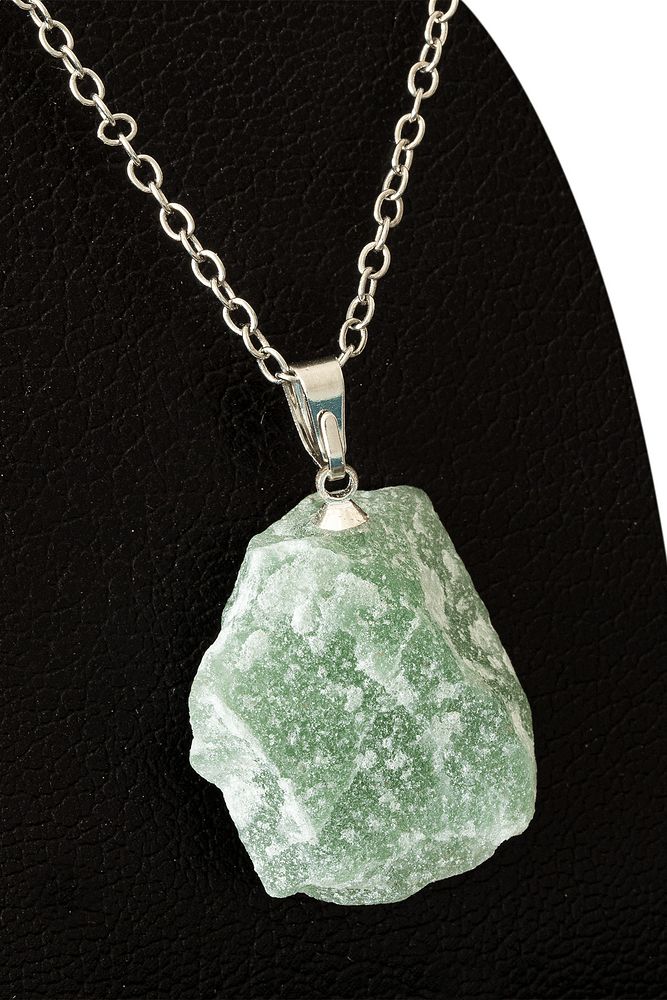 Sertifikalı A Ham Işlenmemiş Aventurin Taşı Kolye