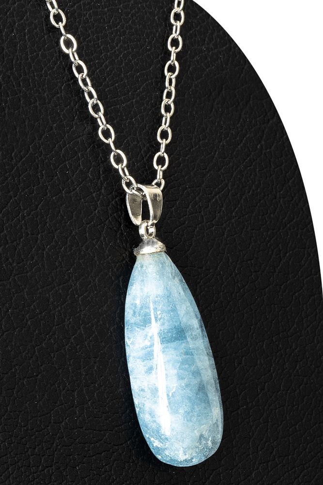 Sertifikalı Ham İşlenmemiş Akuamarin Taşı Kolye