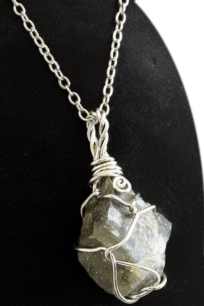 Sertifikalı Ham Tel Sargılı Labradorit Taşı Kolye