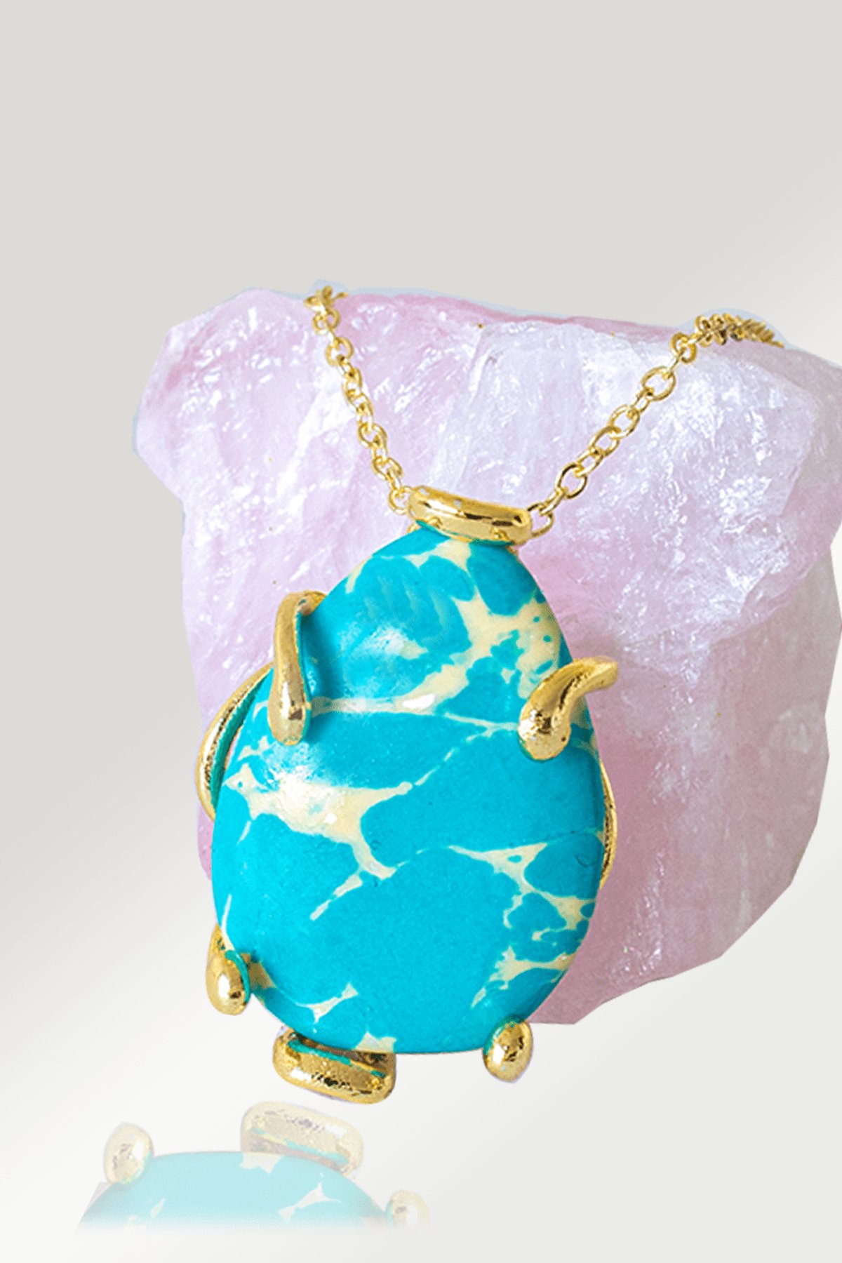 Sertifikalı AAA+ Damla Model Mavi Varisit Taşı Kolye - Altın Renkli