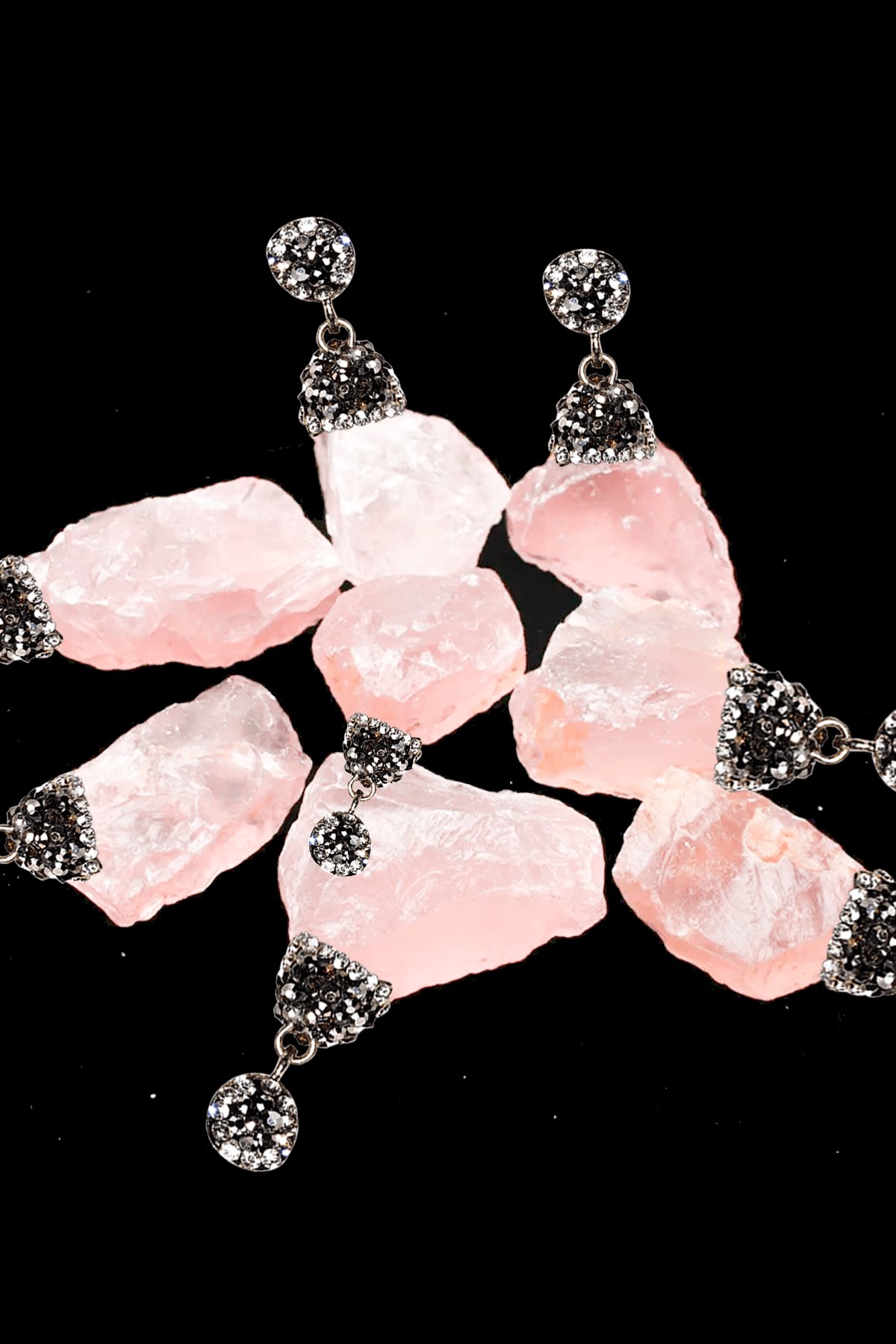 Sertifikalı Zirkon Taşlı Ham İşlenmemiş Pembe Kuvars Taşı Kolye