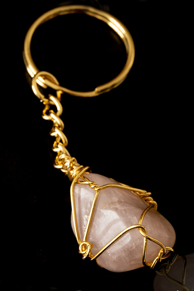 Sertifikalı Tel Sargılı Açık Pembe Kuvars Taşı Anahtarlık - Altın Kaplama