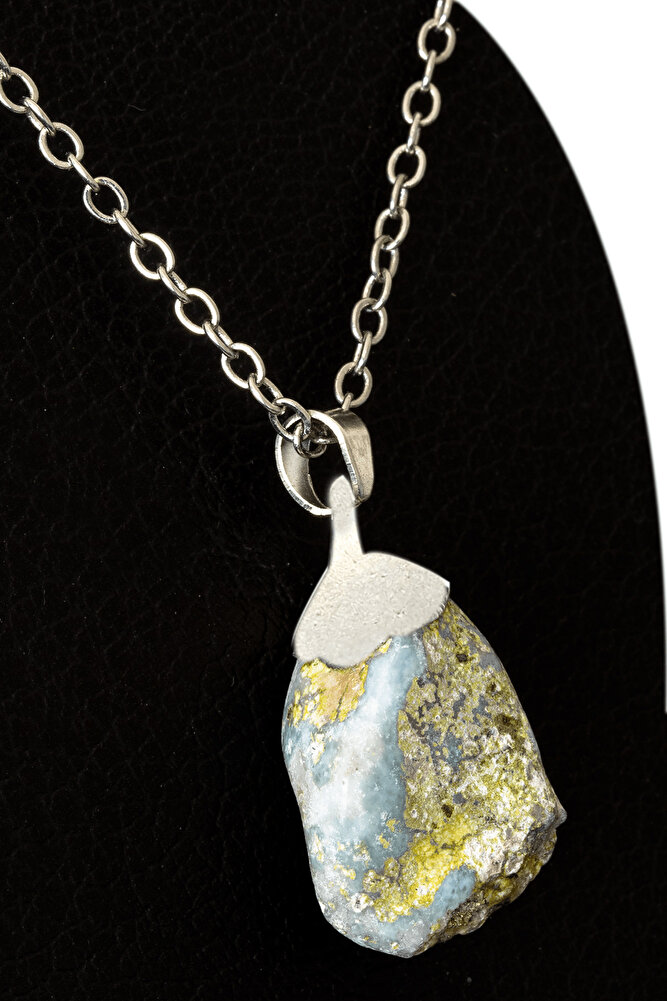 Sertifikalı Ham İşlenmemiş Larimar Taşı Kolye