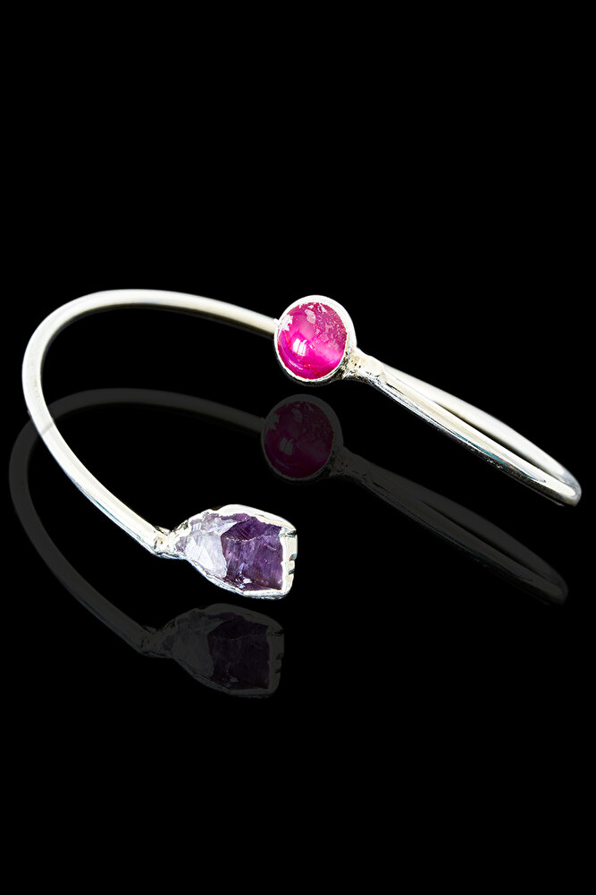 Sertifikalı Gümüş Renk Kelepçe Model Bileklik - (Pembe Akik - Ham Ametist Taşı)