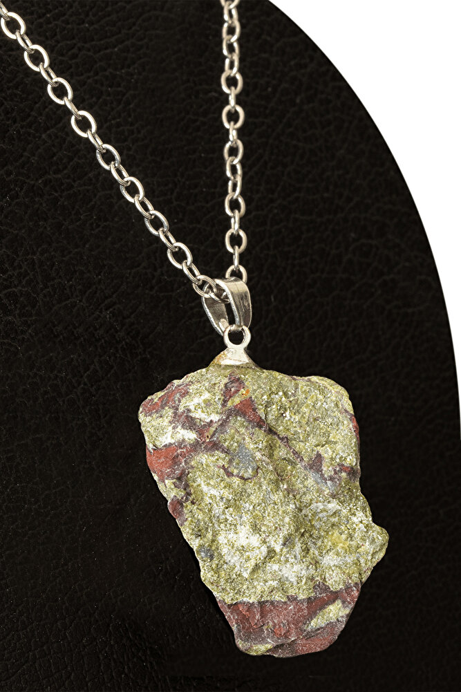 Sertifikalı Ham Işlenmemiş Kan Taşı Kolye (HELİOTROP)